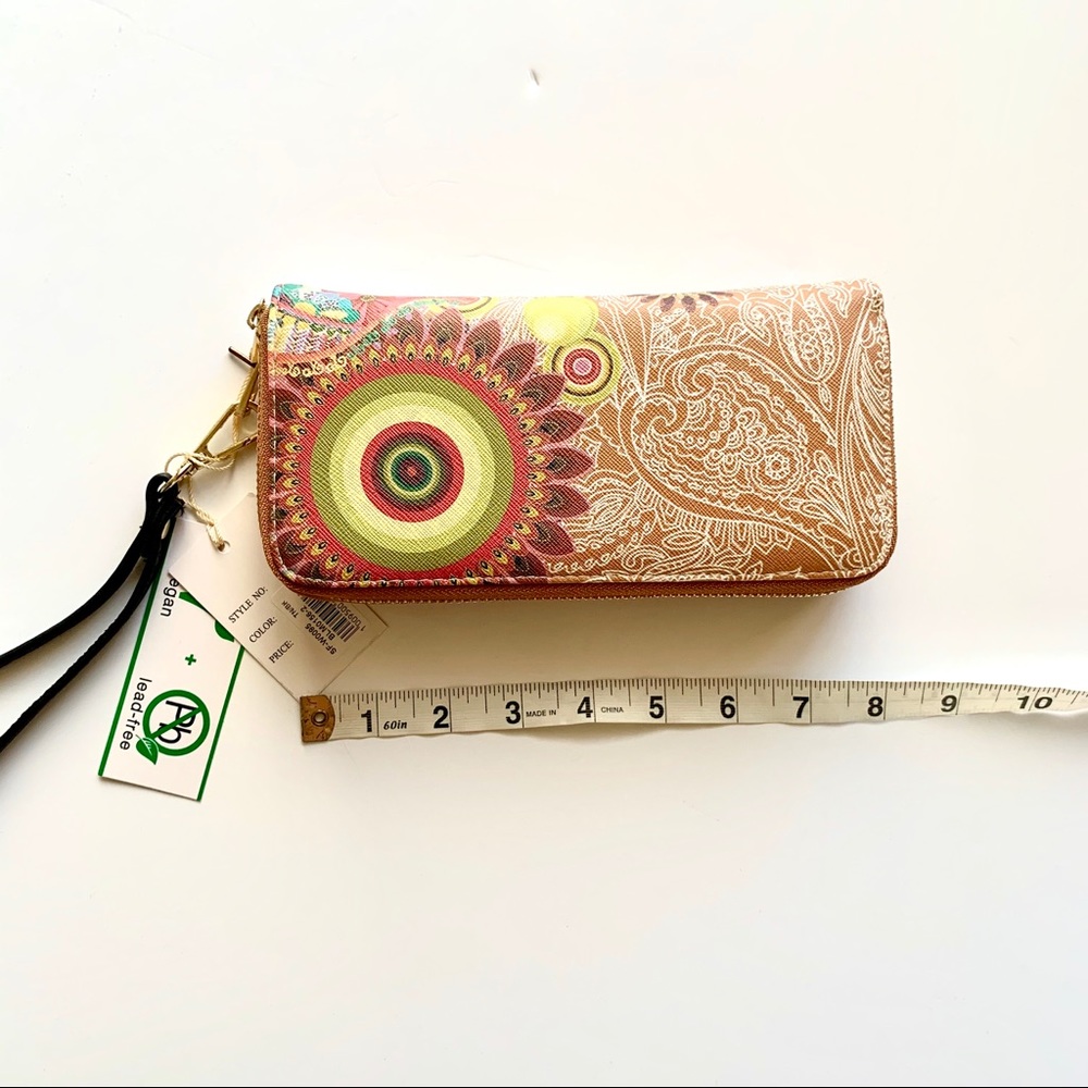 NWT Wallet Wristlet